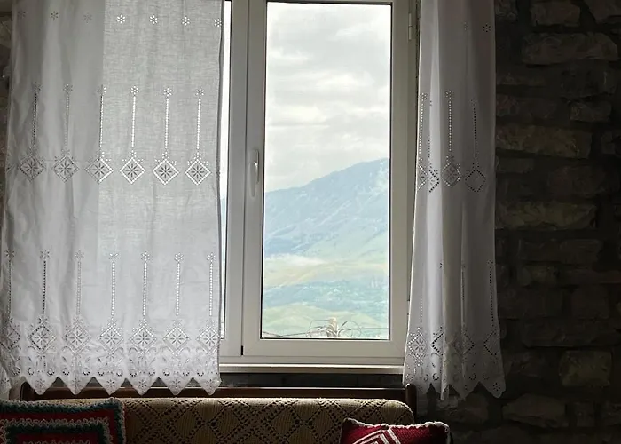Apartment Stone House Kleopatra Gjirokaster