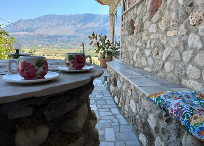 Stone House Kleopatra *